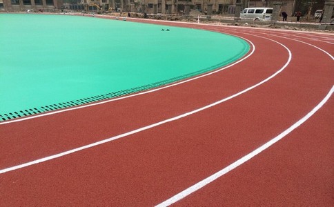 丙烯酸球場“為何是眾多場地的******？